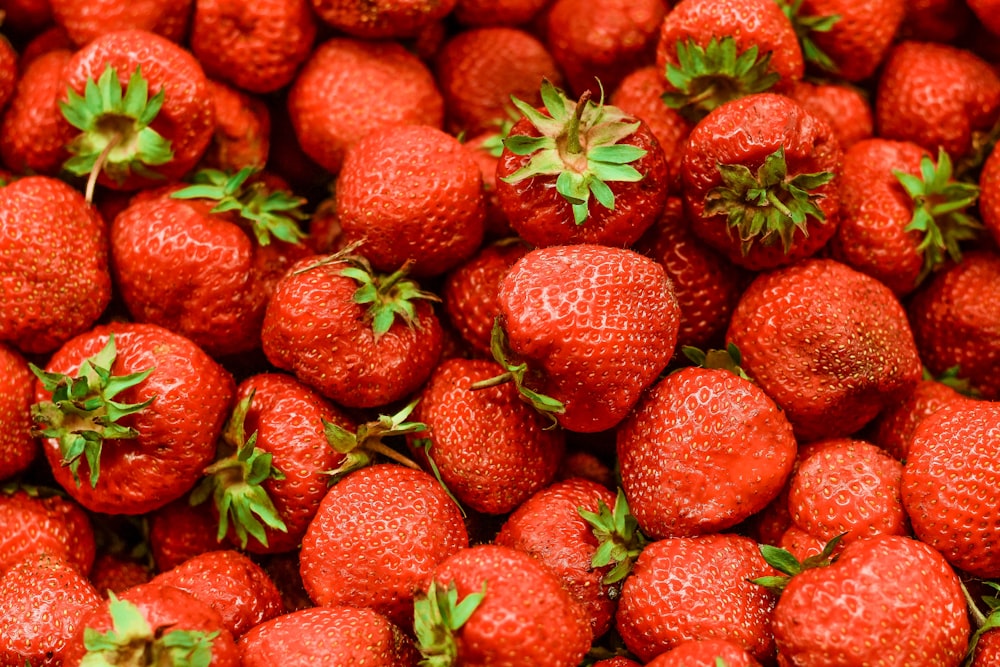 Hydroponic Strawberries